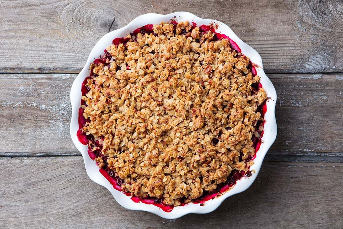 Apple Berry Crumble pie